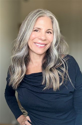 Dr. Tracy Kelly, Psychotherapist